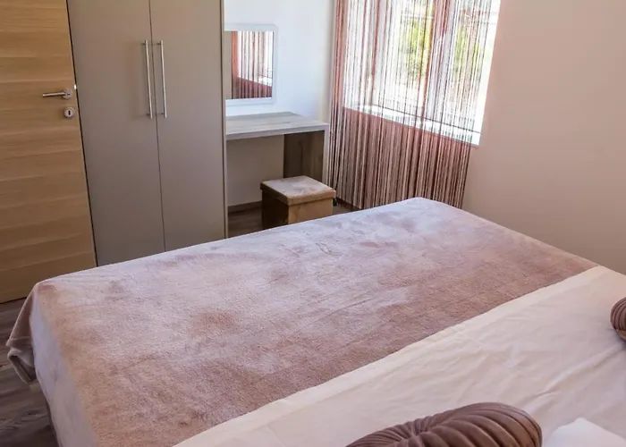 Appartement Joso 3 *